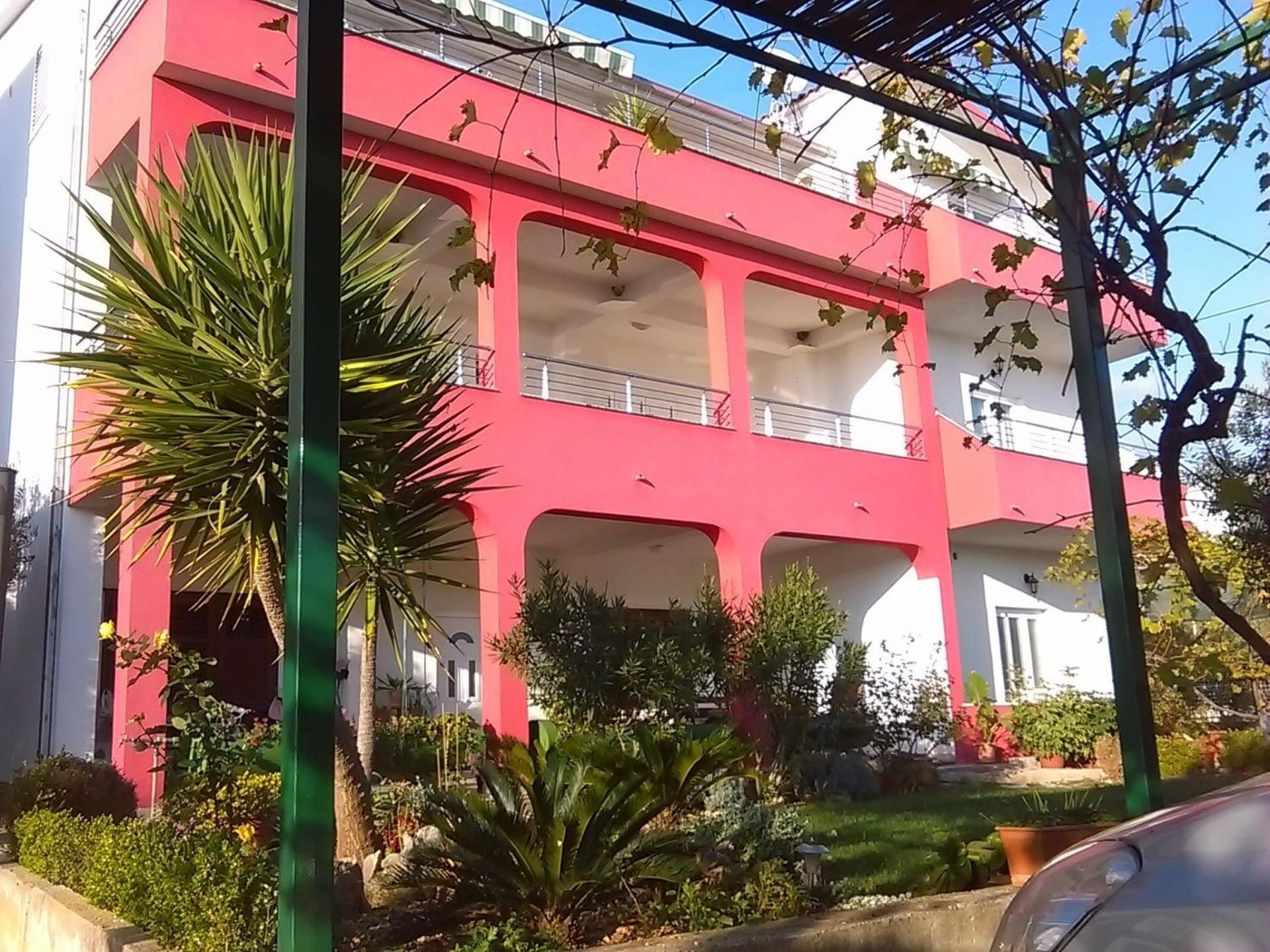 Apartments Mare - 30 M From Pebble Beach Seget Vranjica Exterior foto